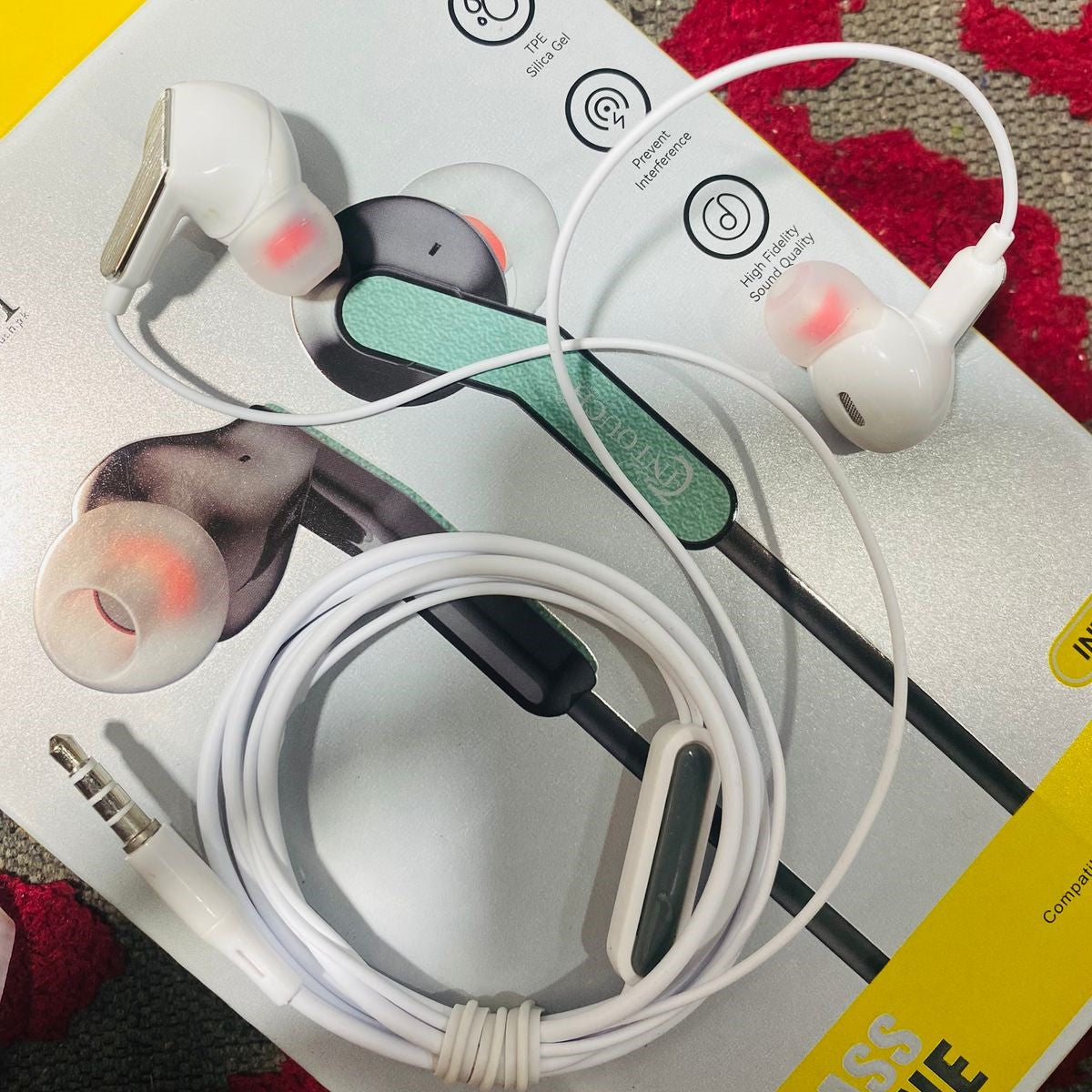 Intouch INT-28 Super Bass Wired Earphones