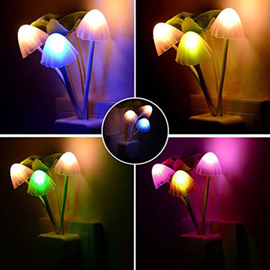 Mushroom LED Night Light with Dusk to Dawn Sensor