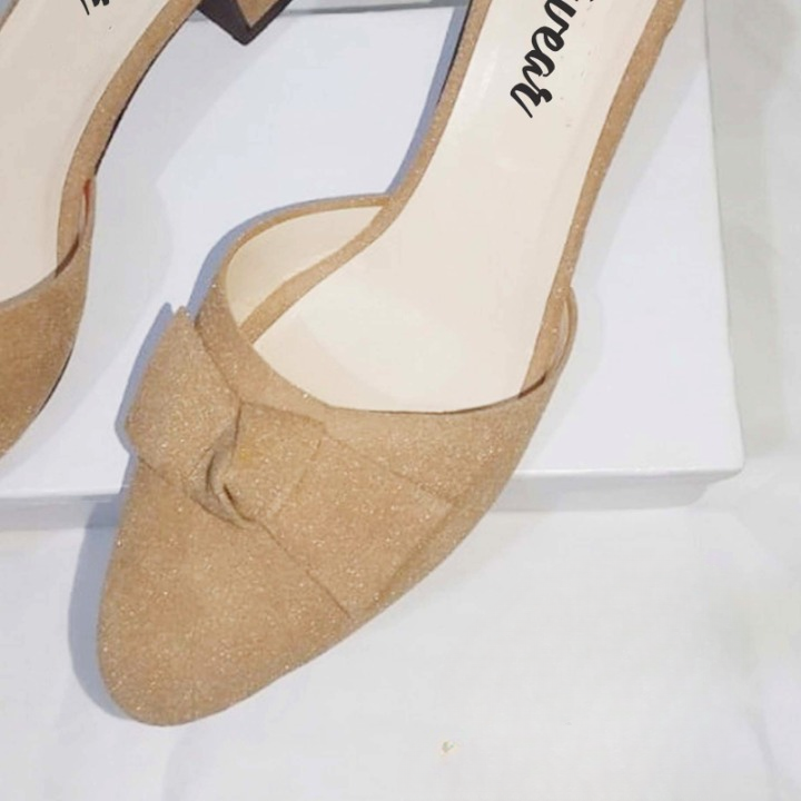 Stylish Women Heel Pump Shoes with Tie Knot